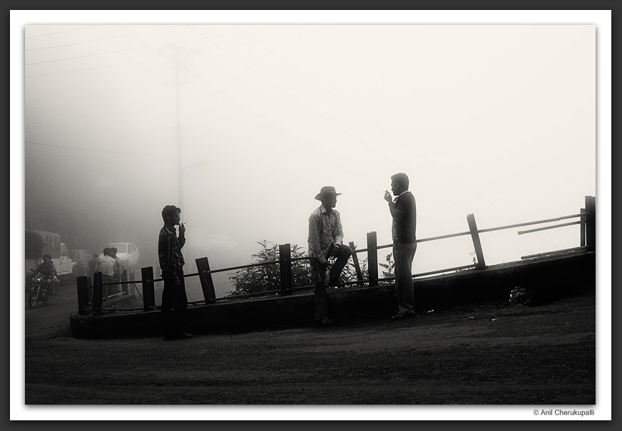 Smokers in the Fog